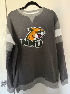 Rare Northern Michigan Wildcats — Champion Crewneck Sweatshirt — Size Men’s XL
